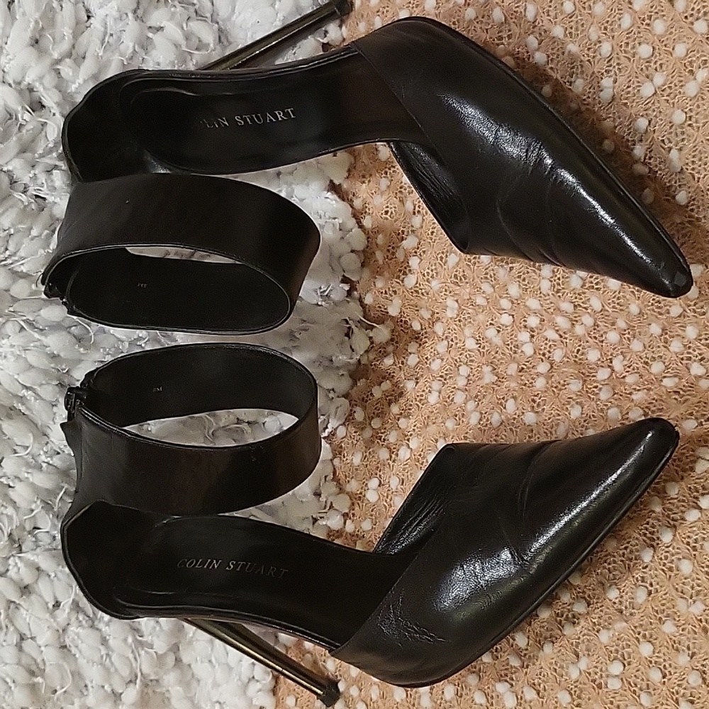 Colin Stuart Heels - image 4
